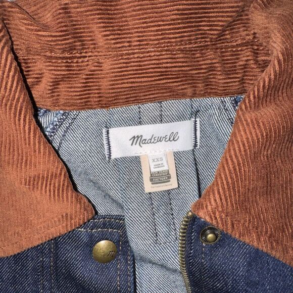 Women’s XXS Madewell Denim Jacket - Picture 2 of 3